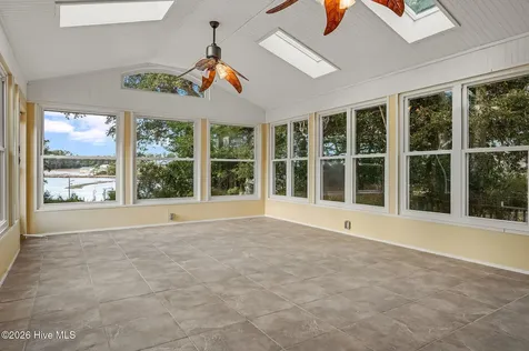 168 Leslie Drive Hubert NC 28539