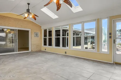 168 Leslie Drive Hubert NC 28539