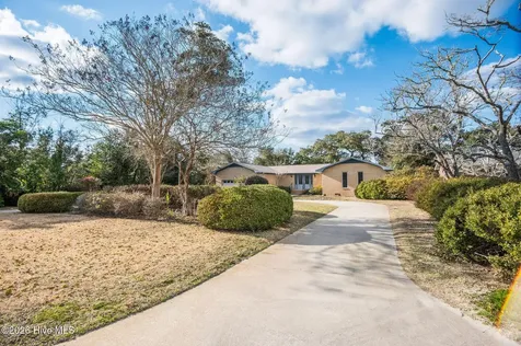 168 Leslie Drive Hubert NC 28539