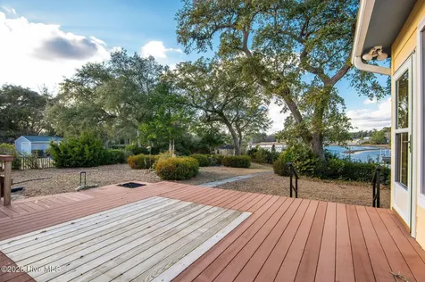 168 Leslie Drive Hubert NC 28539