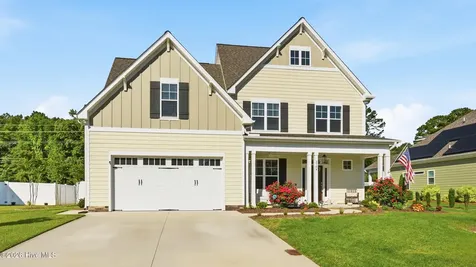 3704 Colony Woods Drive Greenville NC 27834