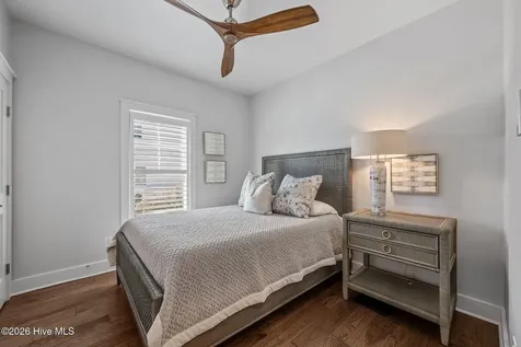 93 Back Cove Circle Oriental NC 28571