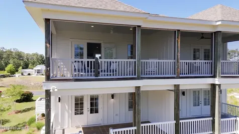 93 Back Cove Circle Oriental NC 28571