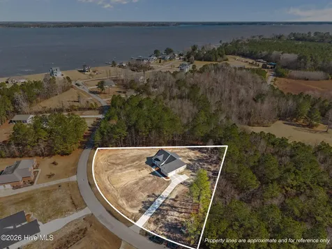 456 Eagle Trace Drive Blounts Creek NC 27814
