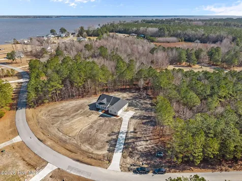 456 Eagle Trace Drive Blounts Creek NC 27814