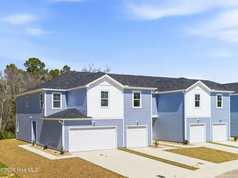 602 Sandy Hollow Drive Jacksonville NC 28540
