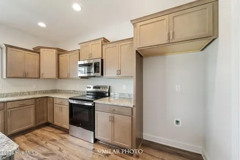 763 Secession Lane Jacksonville NC 28546