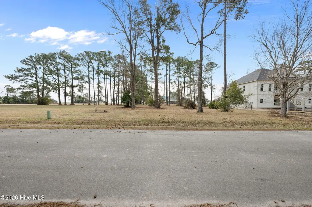 4005 Tarpon Drive Oriental NC 28571