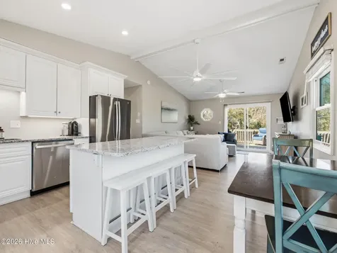 7028 Archers Creek Drive Emerald Isle NC 28594