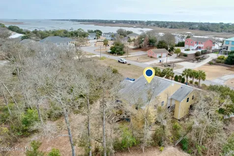 7028 Archers Creek Drive Emerald Isle NC 28594