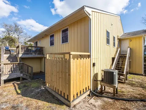 7028 Archers Creek Drive Emerald Isle NC 28594