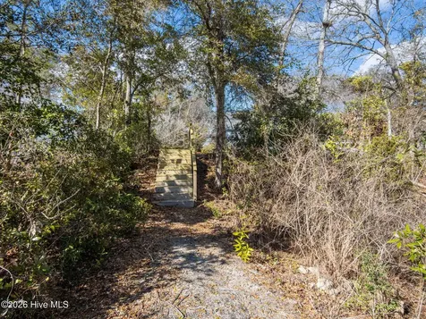 7028 Archers Creek Drive Emerald Isle NC 28594