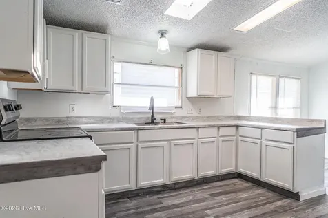 123 Hailey Ames Street Hoffman NC 28347