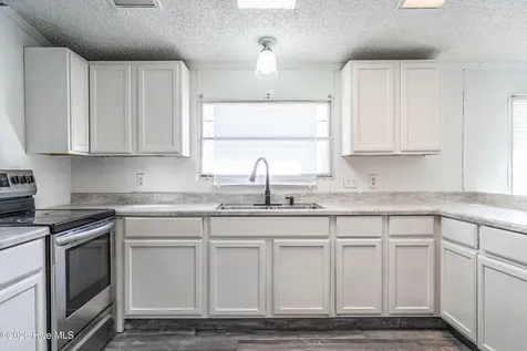 123 Hailey Ames Street Hoffman NC 28347