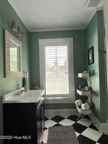 707 Mcmullan Avenue Edenton NC 27932