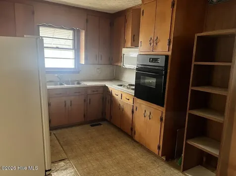 100 Pine Street Garysburg NC 27831
