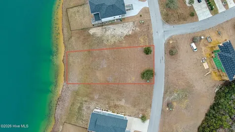 606 Cannonsgate Drive Newport NC 28570