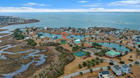 606 Cannonsgate Drive Newport NC 28570