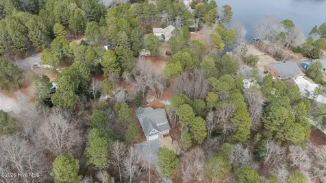 148 Cardinal Lane Seven Lakes NC 27376