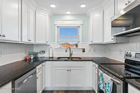 1622 E Beach Drive Oak Island NC 28465