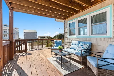 1622 E Beach Drive Oak Island NC 28465