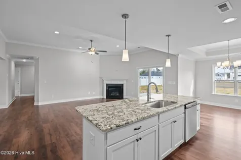 2325 Rhinestone Drive Winterville NC 28590