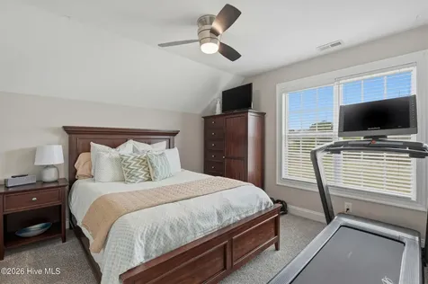 100 Cove Side Lane Hampstead NC 28443