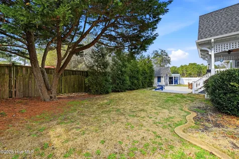 100 Cove Side Lane Hampstead NC 28443