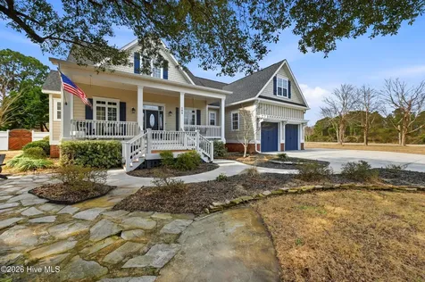 100 Cove Side Lane Hampstead NC 28443