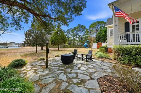 100 Cove Side Lane Hampstead NC 28443