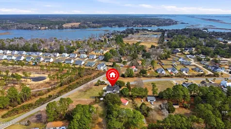 100 Cove Side Lane Hampstead NC 28443
