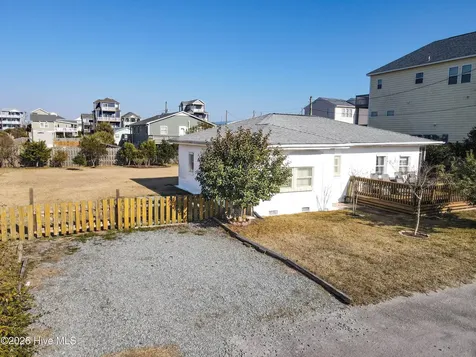 6910 12th Avenue North Topsail Beach NC 28460