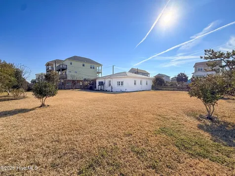 6910 12th Avenue North Topsail Beach NC 28460