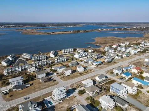 6910 12th Avenue North Topsail Beach NC 28460