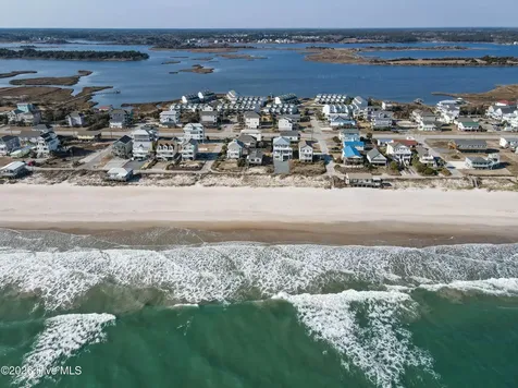 6910 12th Avenue North Topsail Beach NC 28460
