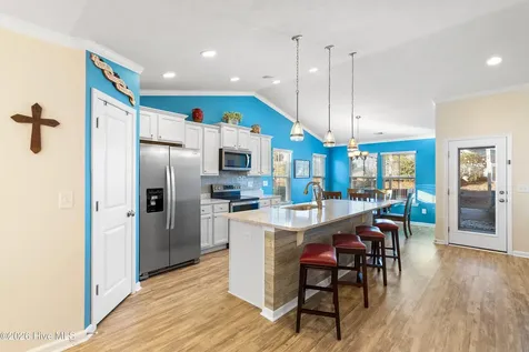 925 Harwick Court SW Ocean Isle Beach NC 28469