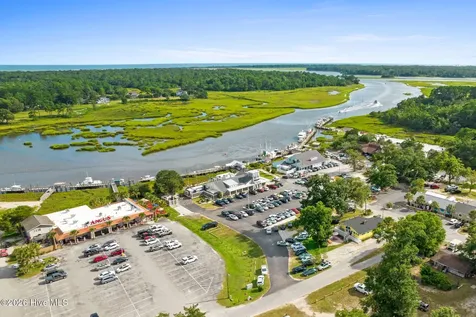 9116 Oak Ridge Plantation Drive SW Calabash NC 28467