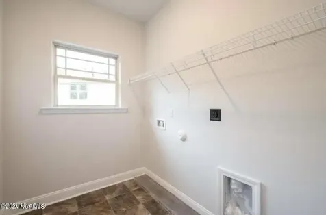 192 Seashore Street Grimesland NC 27837