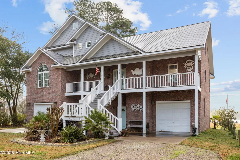 125 Topping Lane Belhaven NC 27810