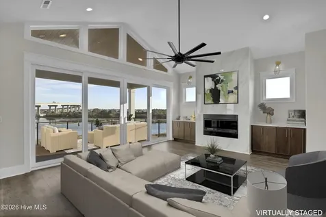 113 Diamond Point Court Surf City NC 28445