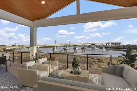 113 Diamond Point Court Surf City NC 28445