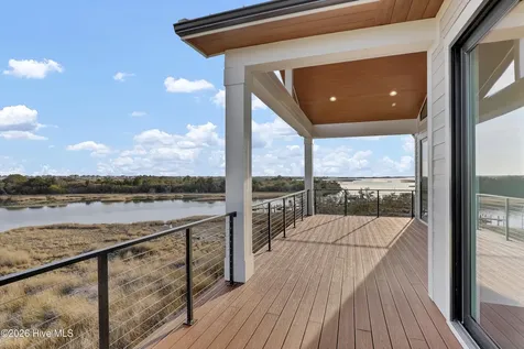 113 Diamond Point Court Surf City NC 28445