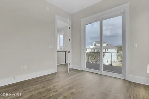 113 Diamond Point Court Surf City NC 28445