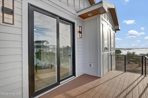 113 Diamond Point Court Surf City NC 28445