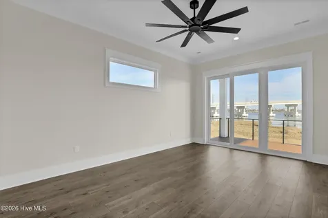 113 Diamond Point Court Surf City NC 28445