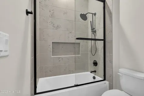 113 Diamond Point Court Surf City NC 28445