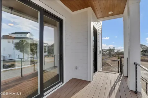 113 Diamond Point Court Surf City NC 28445
