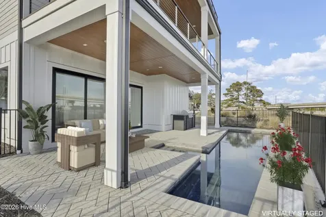 113 Diamond Point Court Surf City NC 28445