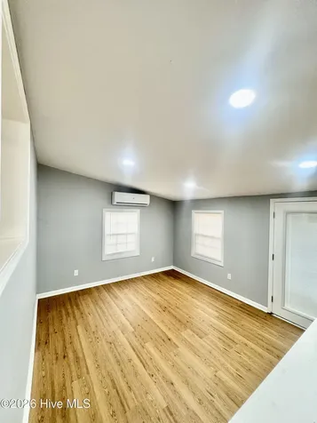 105 Yorkshire Drive Jacksonville NC 28546