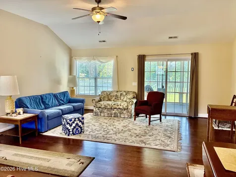 4938 Alamance Drive SE Southport NC 28461